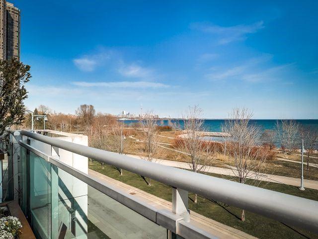 th123 - 5 Marine Parade Dr, Townhouse with 2 bedrooms, 5 bathrooms and 2 parking in Toronto ON | Image 3