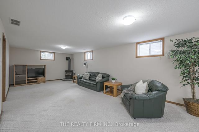 65 Herford St, House detached with 2 bedrooms, 2 bathrooms and 3 parking in Tillsonburg ON | Image 9