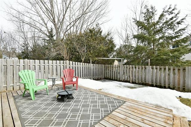40 Waterton Crescent, House detached with 4 bedrooms, 3 bathrooms and 4 parking in Ottawa ON | Image 28