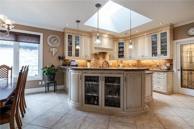 131 Dawn Avenue, House detached with 4 bedrooms, 3 bathrooms and 10 parking in Guelph ON | Image 14