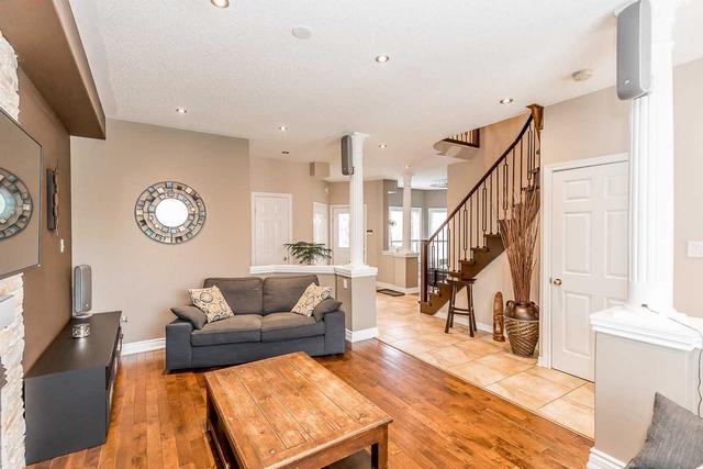 86 Joseph Cres, House detached with 3 bedrooms, 3 bathrooms and 6 parking in Barrie ON | Image 14