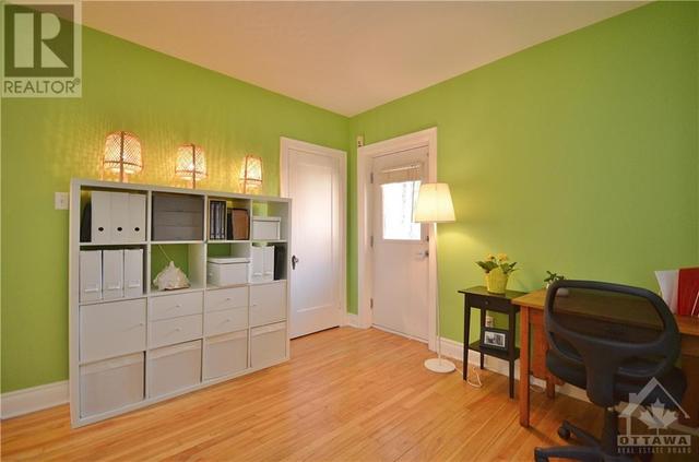 2 - 180 Augusta Street, Condo with 2 bedrooms, 1 bathrooms and null parking in Ottawa ON | Image 22