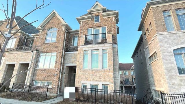 29 Sharbot Lane, House attached with 3 bedrooms, 3 bathrooms and 4 parking in Markham ON | Image 9