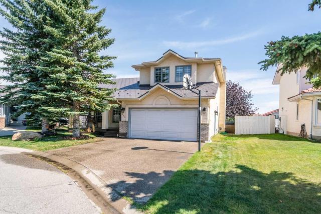 326 California Place Ne, House detached with 3 bedrooms, 2 bathrooms and 4 parking in Calgary AB | Image 2