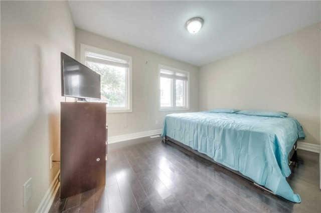 8a Tedder St, House attached with 3 bedrooms, 3 bathrooms and 2 parking in Toronto ON | Image 9