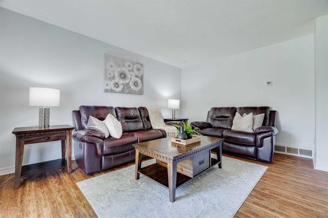 5 - 61 Thaler Ave, Townhouse with 3 bedrooms, 2 bathrooms and 2 parking in Kitchener ON | Image 25