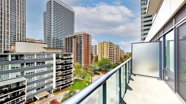 0705 - 161 Roehampton Ave, Condo with 1 bedrooms, 1 bathrooms and 0 parking in Toronto ON | Image 17