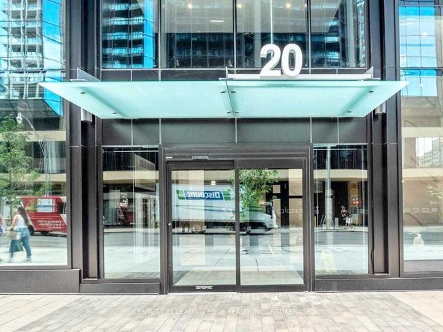 808 - 20 Edward St, Condo with 2 bedrooms, 2 bathrooms and 1 parking in Toronto ON | Image 20