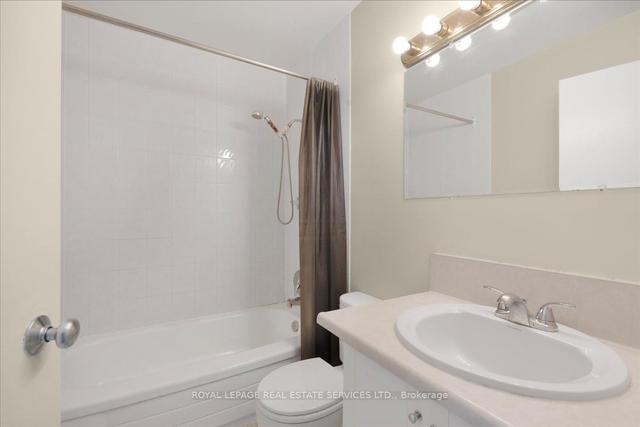 1214 - 914 Yonge St, Condo with 0 bedrooms, 1 bathrooms and 0 parking in Toronto ON | Image 14