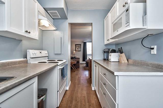 222 - 350 Quigley Rd, Condo with 3 bedrooms, 1 bathrooms and 1 parking in Hamilton ON | Image 13