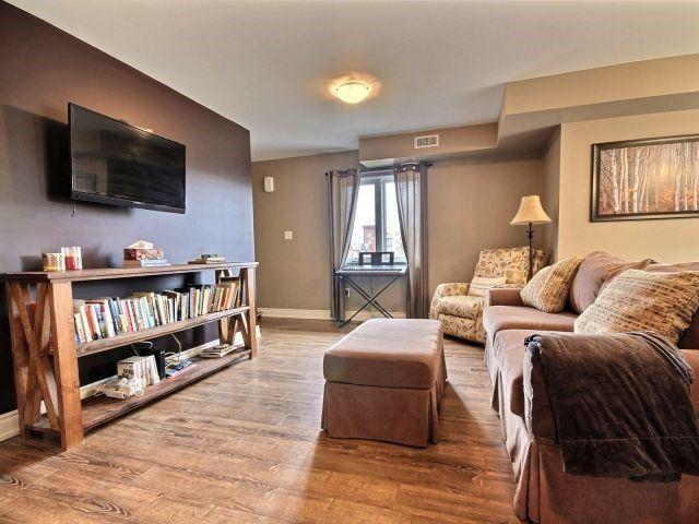 4 - 35 Madelaine Dr, Townhouse with 3 bedrooms, 2 bathrooms and 2 parking in Barrie ON | Image 6