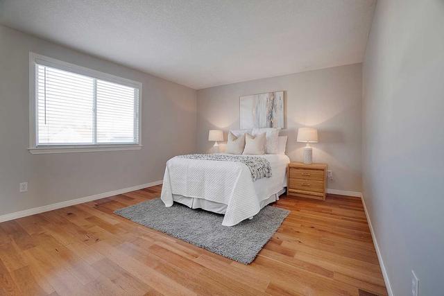 660 Spinnaker Cres, House detached with 3 bedrooms, 3 bathrooms and 4 parking in Waterloo ON | Image 11