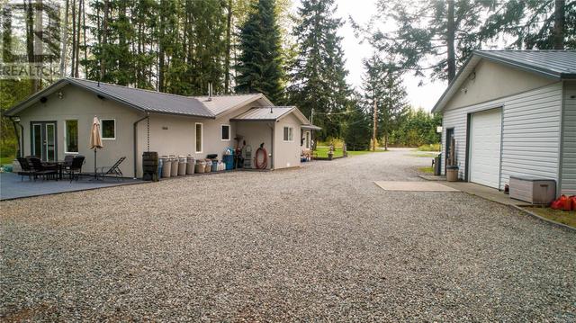 3430 Karen Rd, House detached with 3 bedrooms, 2 bathrooms and 6 parking in Comox Valley C (Puntledge   Black Creek) BC | Image 54