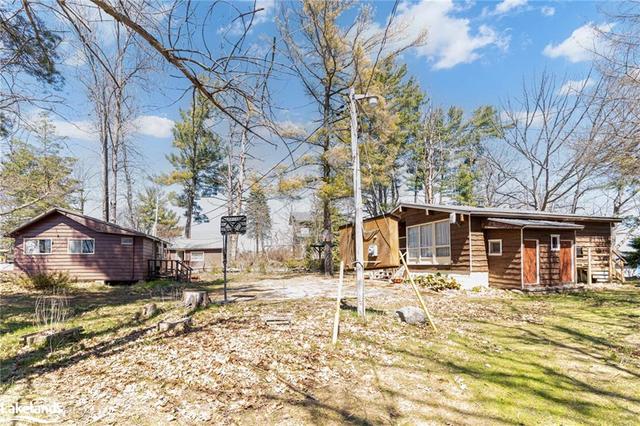 2851 Honey Harbour Road, House detached with 3 bedrooms, 1 bathrooms and 5 parking in Georgian Bay ON | Image 25