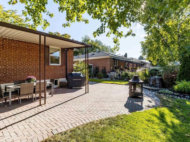 5 Brenda Ave, House detached with 2 bedrooms, 3 bathrooms and 4 parking in Brampton ON | Image 21