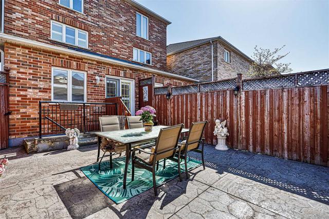 16 Estoril Terr, House semidetached with 4 bedrooms, 4 bathrooms and 2 parking in Toronto ON | Image 26