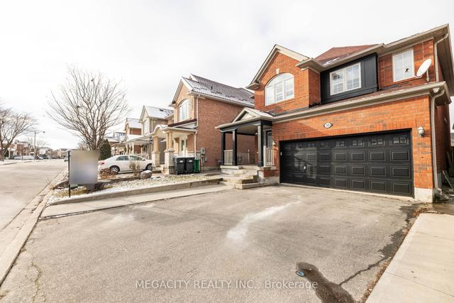 33 Slipneedle St N, House detached with 4 bedrooms, 4 bathrooms and 6 parking in Brampton ON | Image 35