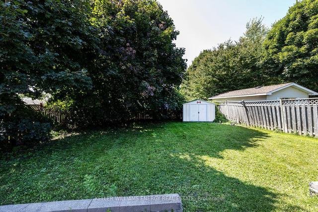 186 Athabasca St, House detached with 3 bedrooms, 2 bathrooms and 5 parking in Oshawa ON | Image 19