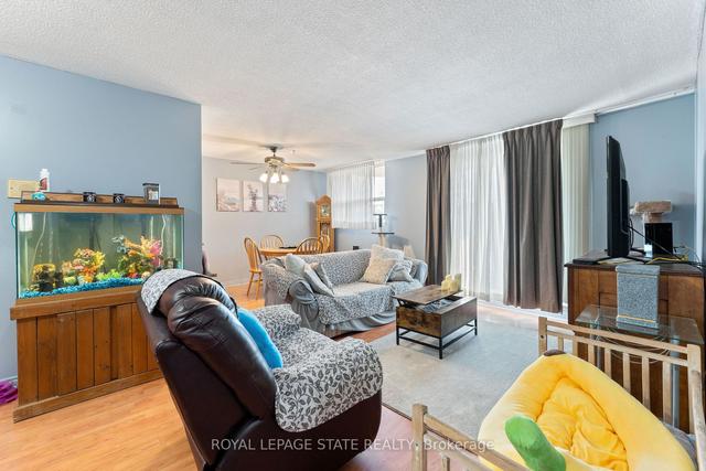 304 - 21 East Ave S, Condo with 2 bedrooms, 2 bathrooms and 2 parking in Hamilton ON | Image 7
