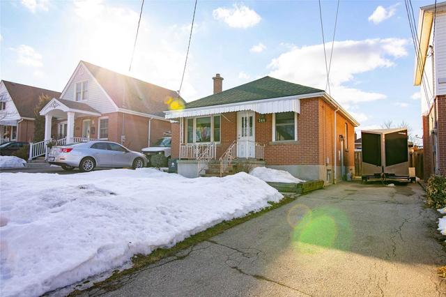 346 Hillside Ave, House detached with 2 bedrooms, 1 bathrooms and 4 parking in Hamilton ON | Image 12