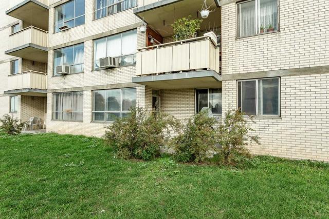 102 - 320 Dixon Rd, Condo with 2 bedrooms, 1 bathrooms and 1 parking in Toronto ON | Image 29