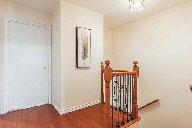 801 Military Tr, Townhouse with 3 bedrooms, 3 bathrooms and 1 parking in Toronto ON | Image 14