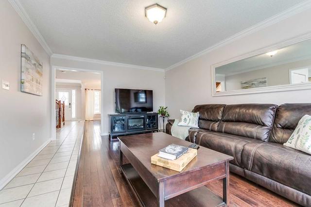 2232 Kenneth Cres, House detached with 3 bedrooms, 3 bathrooms and 3 parking in Burlington ON | Image 32