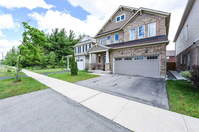 833 Farmstead Dr, House detached with 4 bedrooms, 4 bathrooms and 4 parking in Milton ON | Image 23