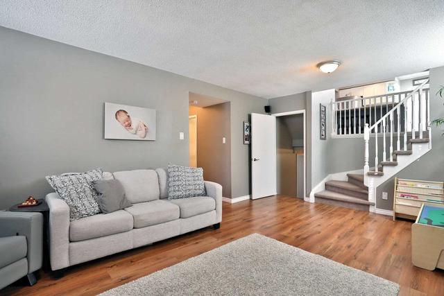 2407 Coventry Way, House detached with 4 bedrooms, 3 bathrooms and 4 parking in Burlington ON | Image 17