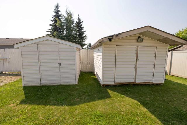 6027 69 Avenue, House detached with 4 bedrooms, 3 bathrooms and 2 parking in Rocky Mountain House AB | Image 34