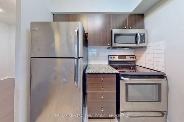 ph02 - 2015 Sheppard Ave E, Condo with 2 bedrooms, 2 bathrooms and 1 parking in Toronto ON | Image 3