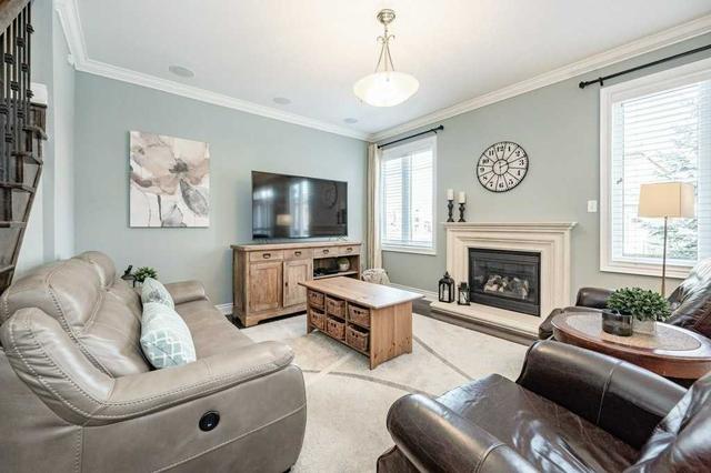 195 Beechtree Cres, House detached with 4 bedrooms, 5 bathrooms and 4 parking in Oakville ON | Image 5