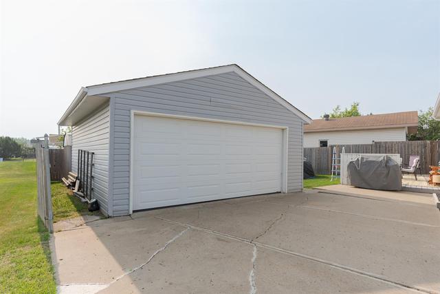 125 Silvertip Place, House detached with 4 bedrooms, 1 bathrooms and 3 parking in Wood Buffalo AB | Image 41