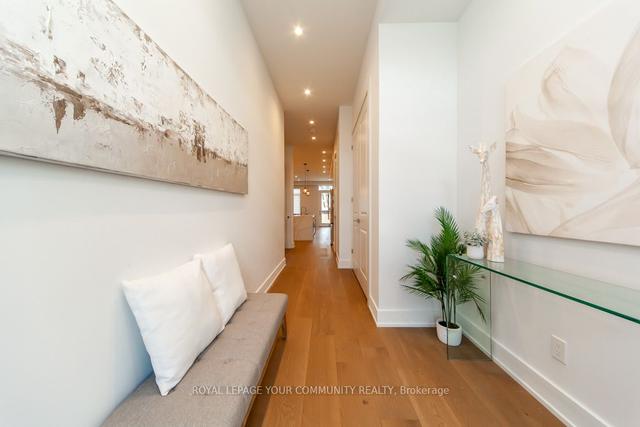 68 Twenty Fourth St, House detached with 4 bedrooms, 5 bathrooms and 2 parking in Toronto ON | Image 33