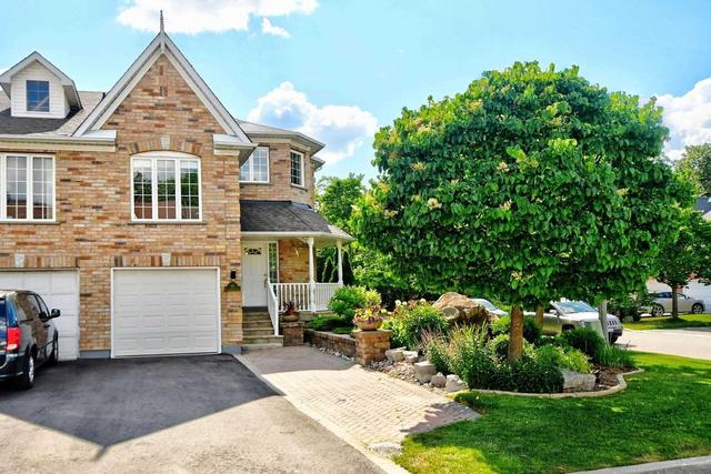 48 Meadowbrook Lane, House attached with 3 bedrooms, 3 bathrooms and 3 parking in Markham ON | Image 1