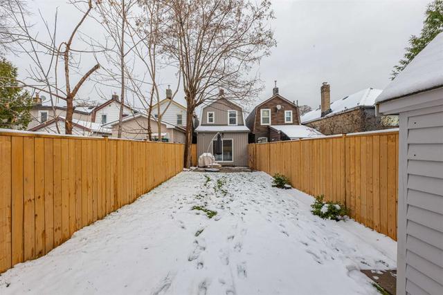 1318 Woodbine Ave, House detached with 2 bedrooms, 2 bathrooms and 1 parking in Toronto ON | Image 29
