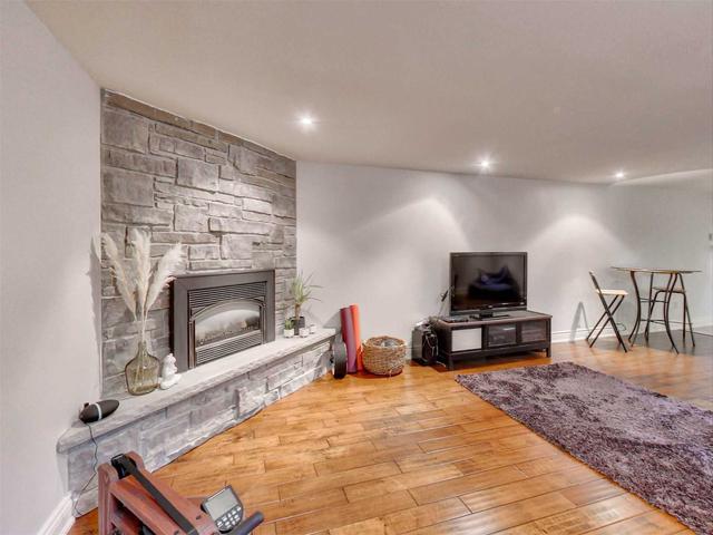 1496 Merrow Rd, House detached with 3 bedrooms, 3 bathrooms and 6 parking in Mississauga ON | Image 20