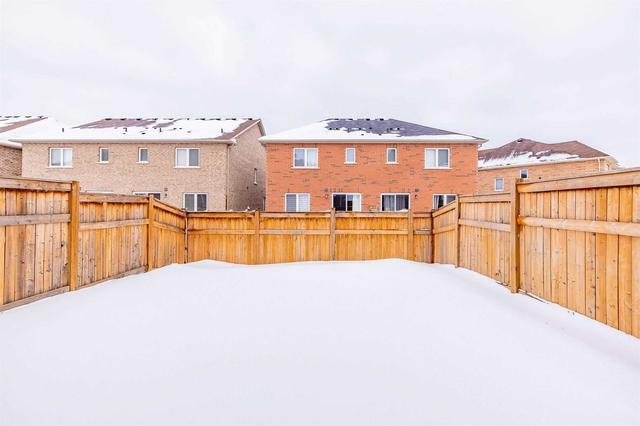 64 Sussexvale Dr, House attached with 3 bedrooms, 3 bathrooms and 3 parking in Brampton ON | Image 28