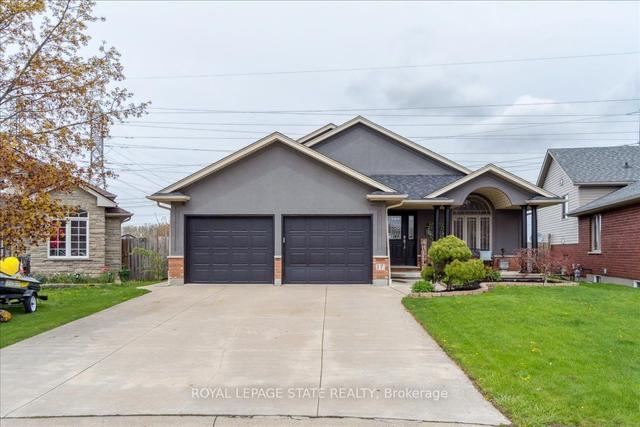 17 Nicholas Dr, House detached with 3 bedrooms, 2 bathrooms and 6 parking in St. Catharines ON | Image 12