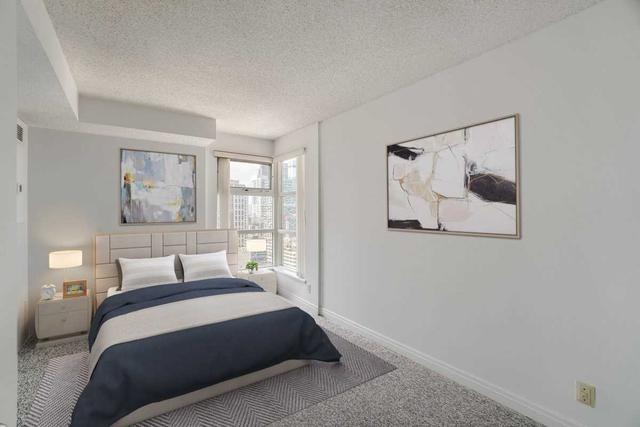 2301 - 50 Lombard St, Condo with 2 bedrooms, 2 bathrooms and 1 parking in Toronto ON | Image 4
