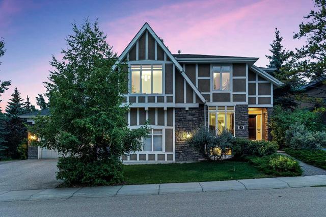 8 Spring Willow Place Sw, House detached with 4 bedrooms, 3 bathrooms and 3 parking in Calgary AB | Image 2