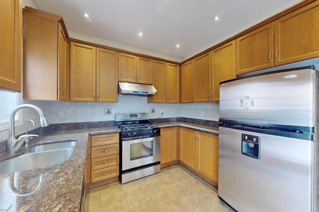 265 Lauderdale Dr, House semidetached with 3 bedrooms, 4 bathrooms and 2 parking in Vaughan ON | Image 24