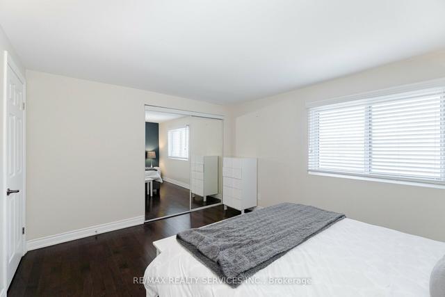 16 - 16 Carleton Pl, Townhouse with 3 bedrooms, 2 bathrooms and 2 parking in Brampton ON | Image 10