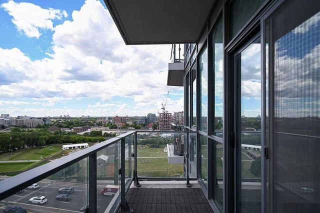 sph11 - 50 Bruyeres Mews, Condo with 1 bedrooms, 1 bathrooms and 1 parking in Toronto ON | Image 6