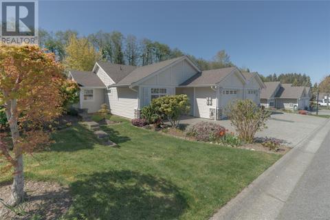 6161 Rosecroft Pl, House attached with 2 bedrooms, 2 bathrooms and null parking in Nanaimo BC | Card Image