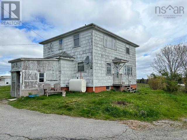 10327 Starrs Road, House other with 4 bedrooms, 2 bathrooms and null parking in Yarmouth NS | Image 18