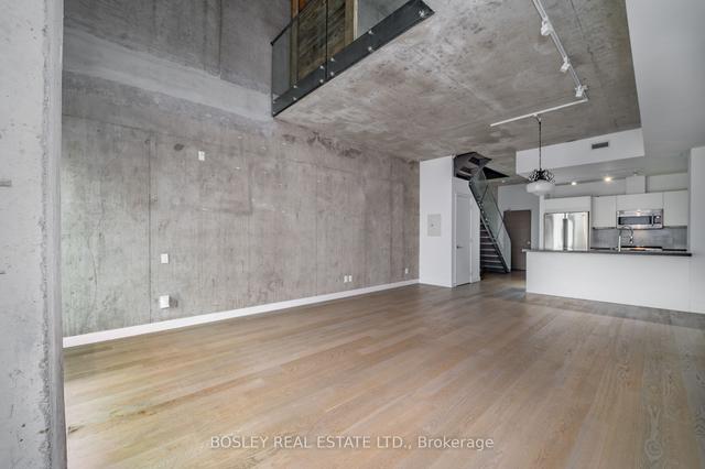 th1 - 25 Stafford St, Townhouse with 2 bedrooms, 3 bathrooms and 1 parking in Toronto ON | Image 15
