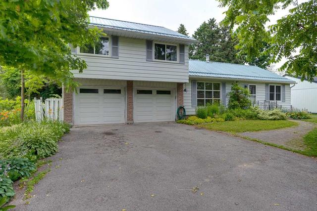 2 Orchard Ave, House detached with 3 bedrooms, 2 bathrooms and 8 parking in Cobourg ON | Image 1