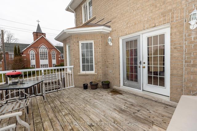 82 James St, House attached with 3 bedrooms, 3 bathrooms and 3 parking in Bradford West Gwillimbury ON | Image 6