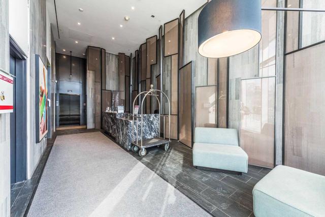 1418 - 27 Bathurst St W, Condo with 1 bedrooms, 1 bathrooms and 0 parking in Toronto ON | Image 11
